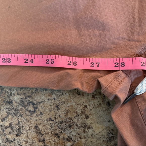 Vuori Women’s Ripstop Terracotta Pants Small - Picture 5 of 6
